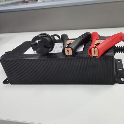 12V 14.4V 14.6V 29.2V 10A Accessori per batterie al litio 4S Lifepo4 Caricabatterie