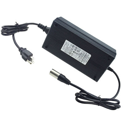 Caricabatterie Li-ion al litio 36V Lifepo4 42V 10A Battery Pack Fast Charger